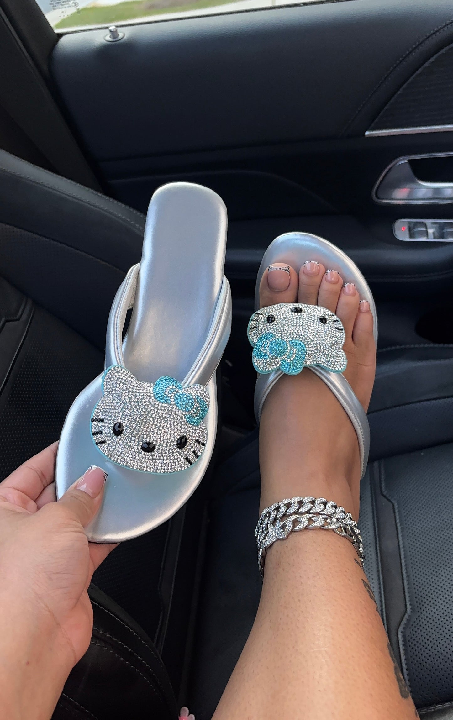 sliver bedazzled hello kitty sandals