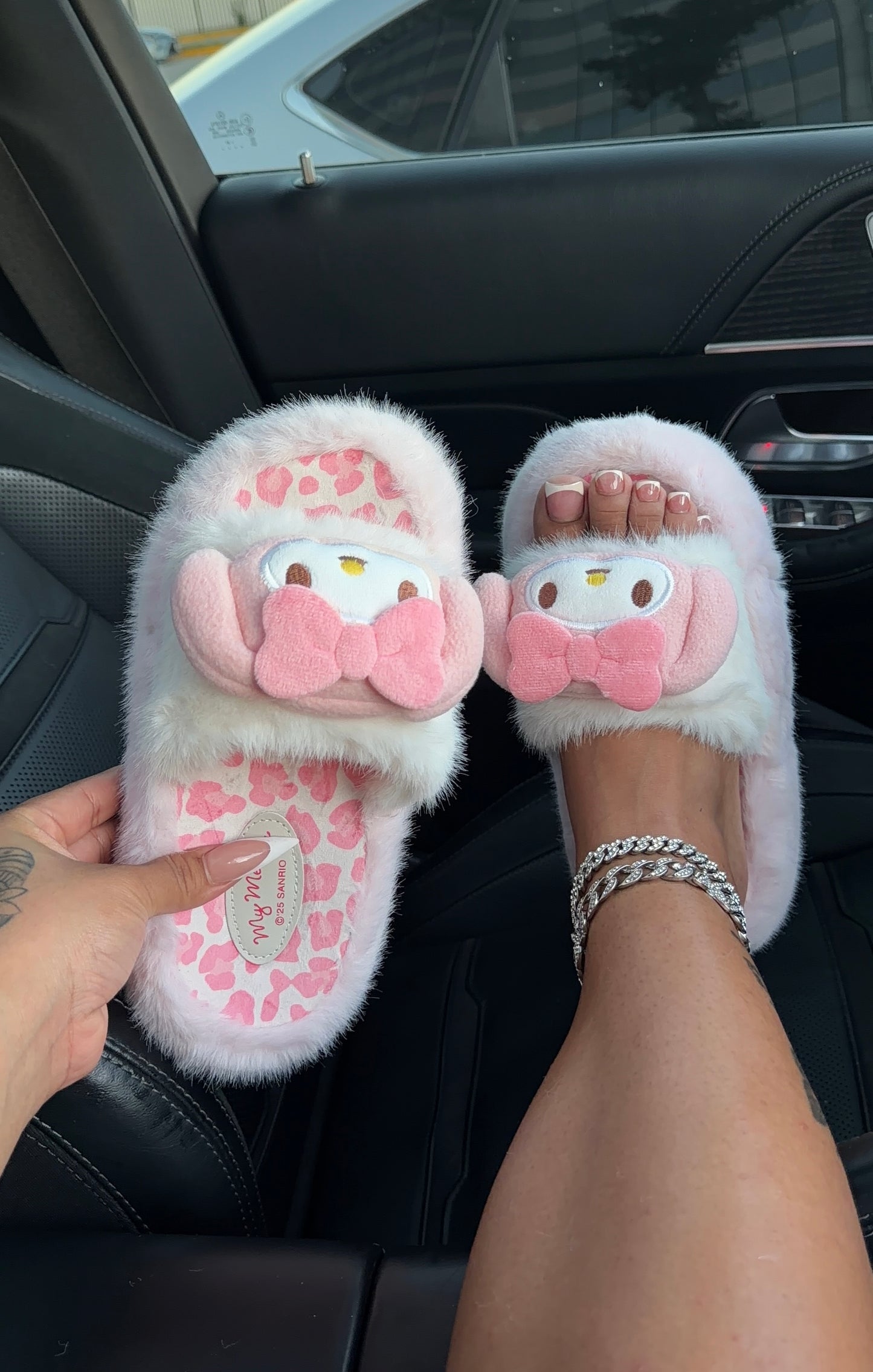 pink & white bow slides