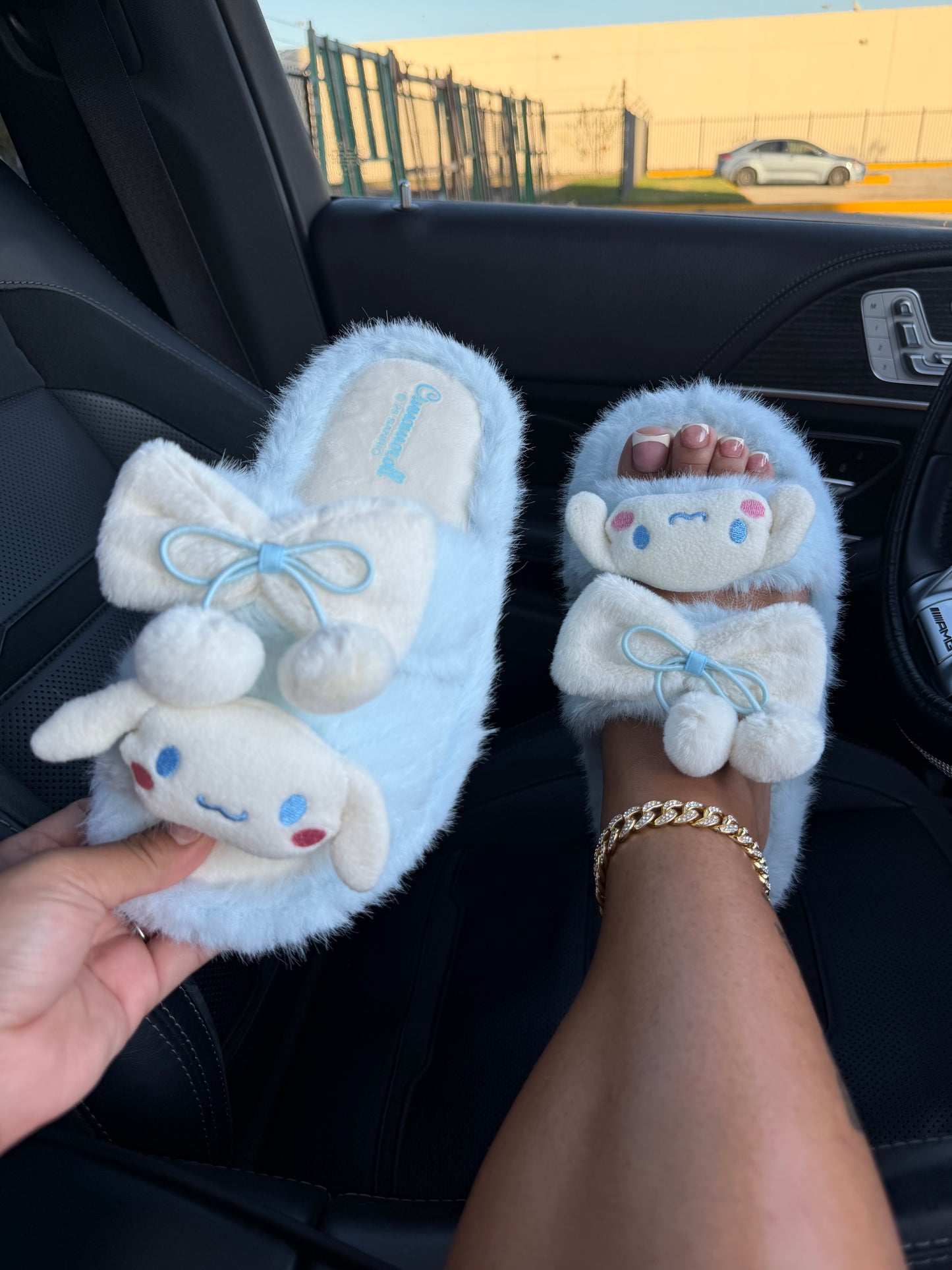 fur cutesy slippers