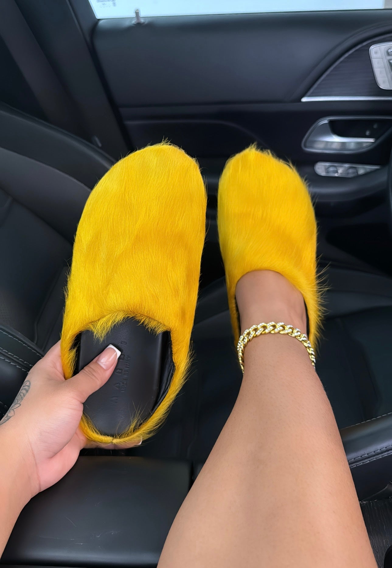 fuzzy luxury slides image 6