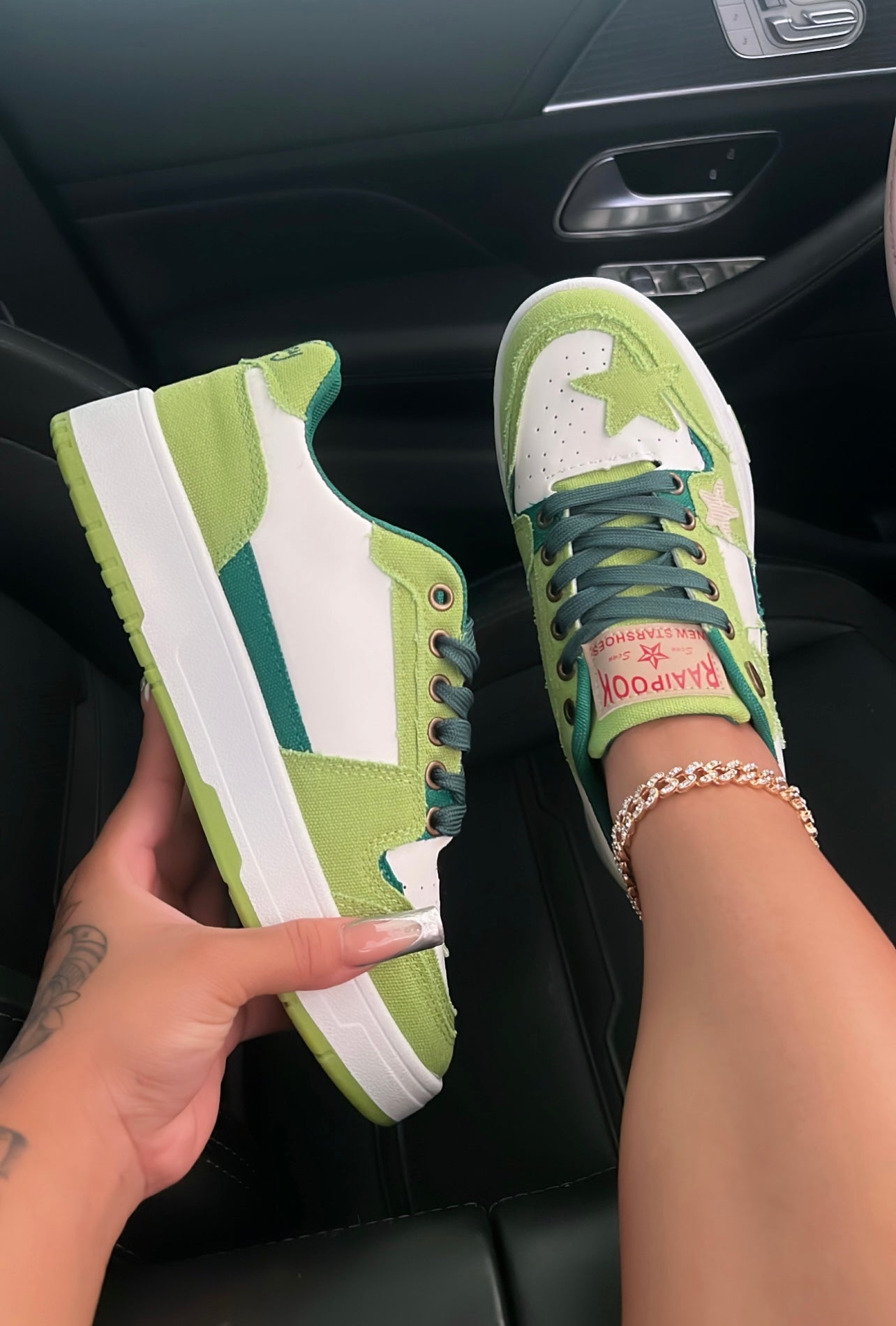 star sneakers image 6