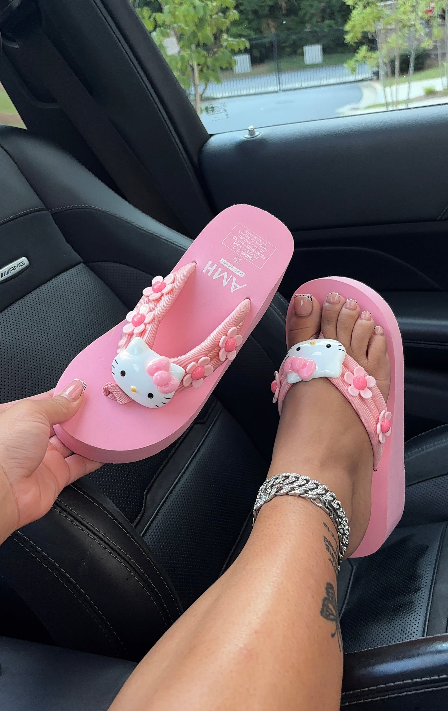 flower x hello kitty sandals
