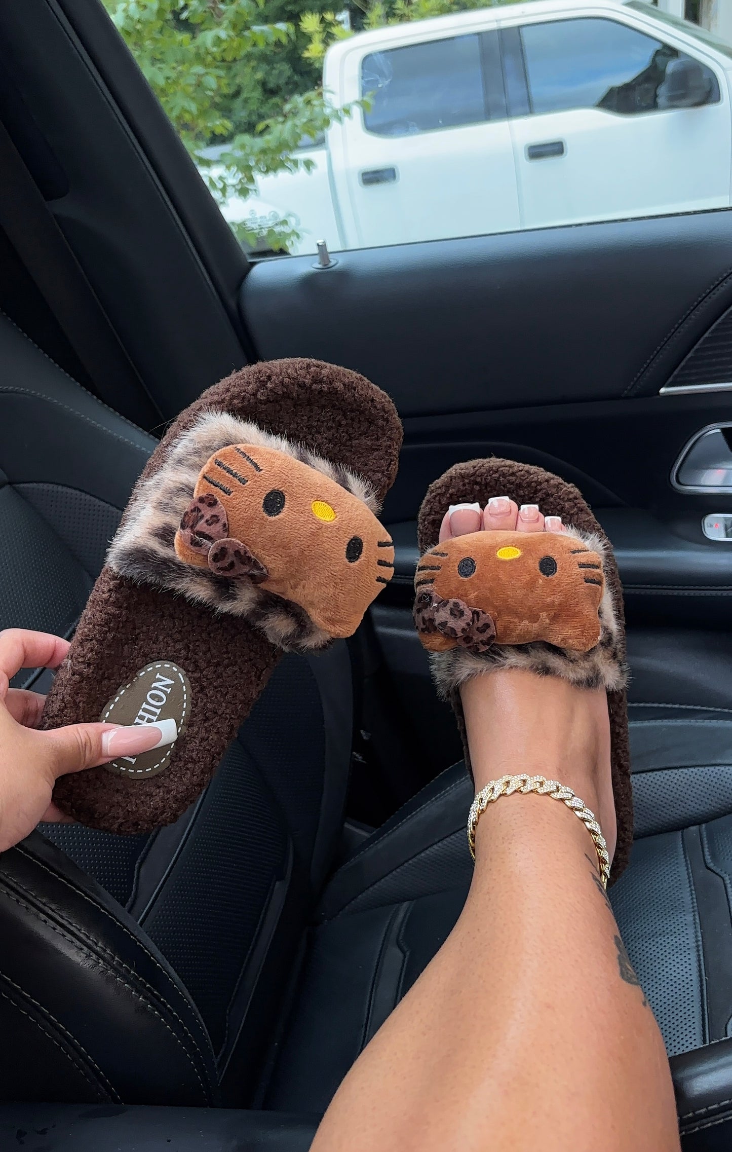 hello kitty slides