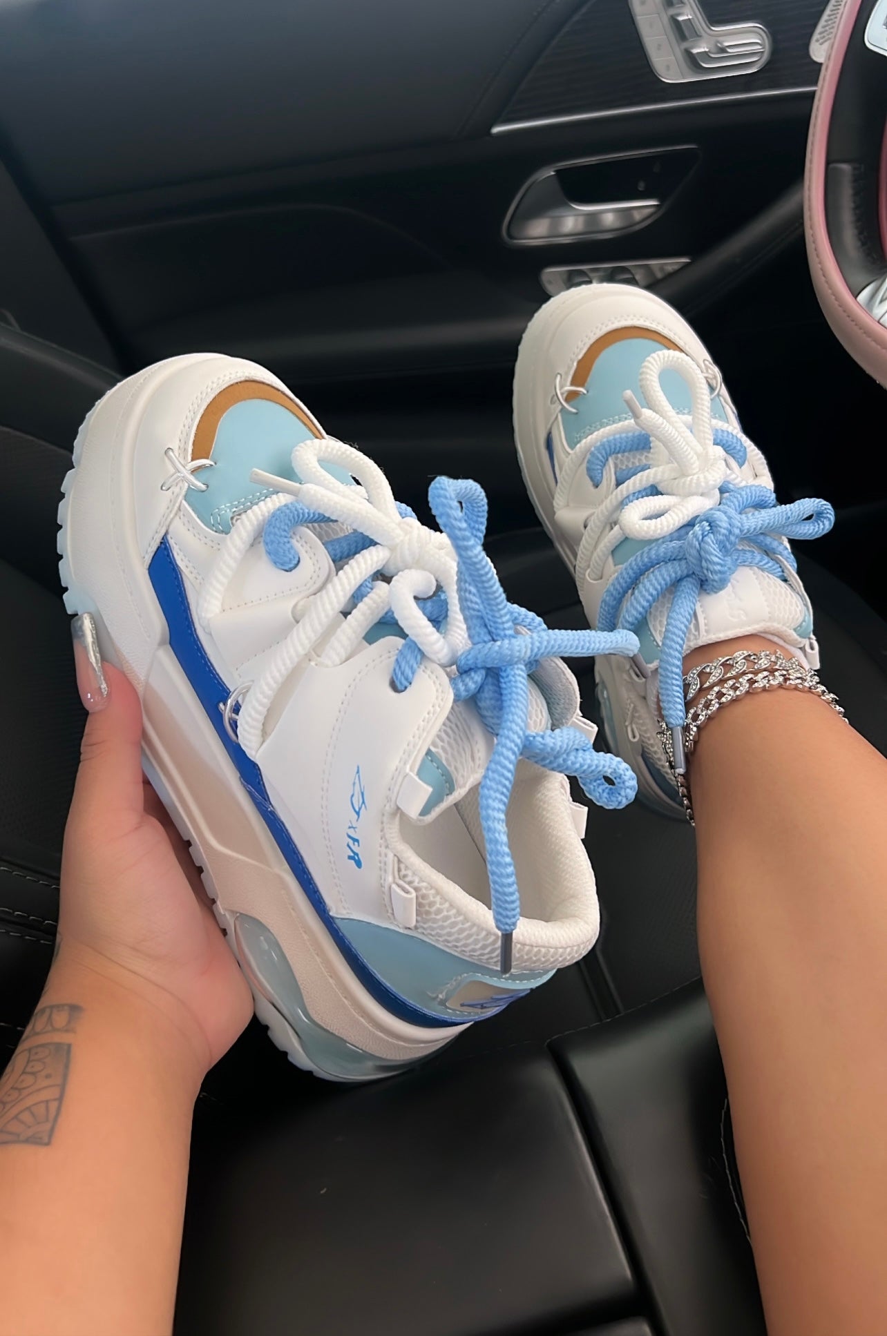 platform double string sneakers image 8