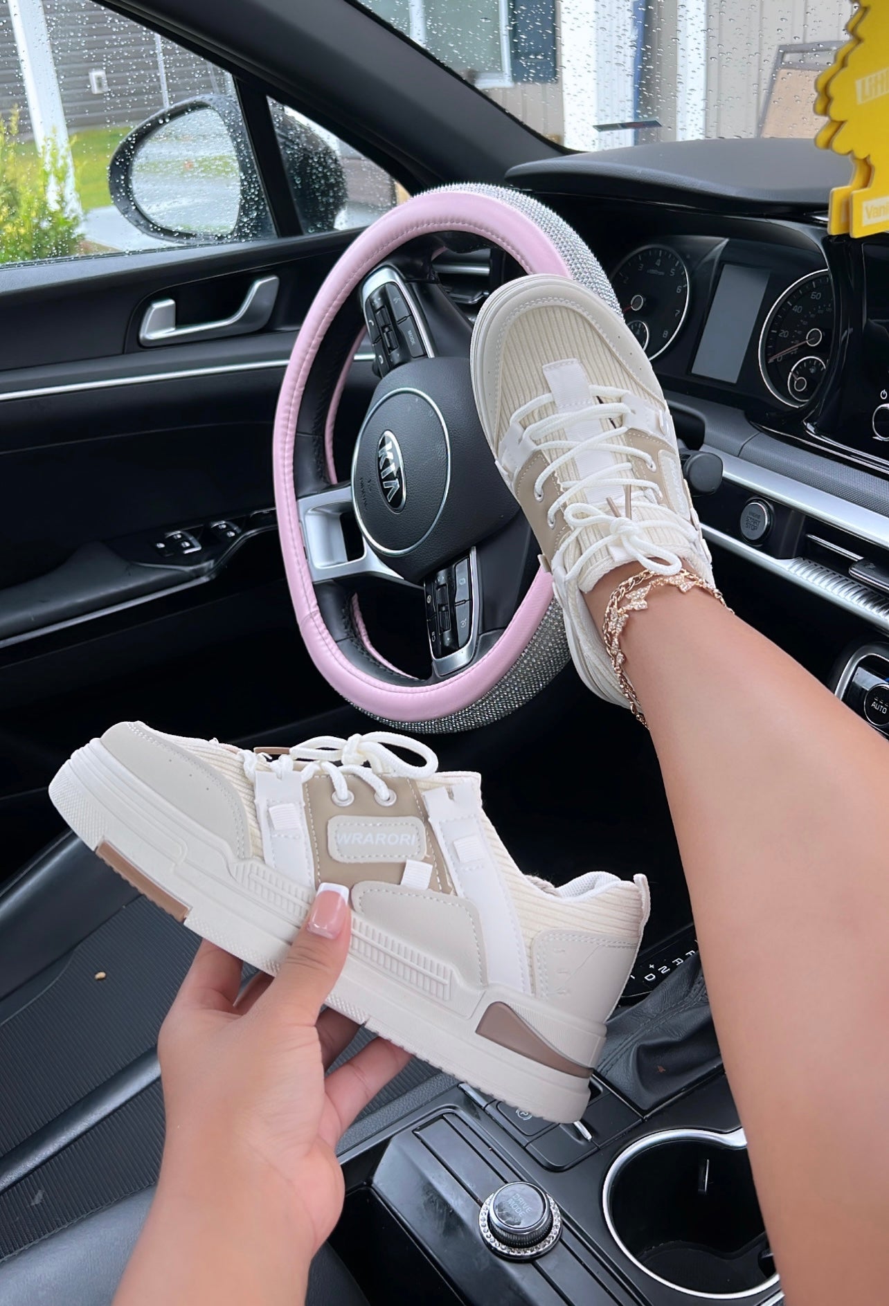 nude sneakers image 1