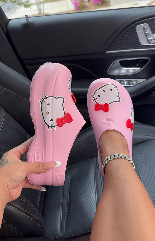 hello kitty clogs