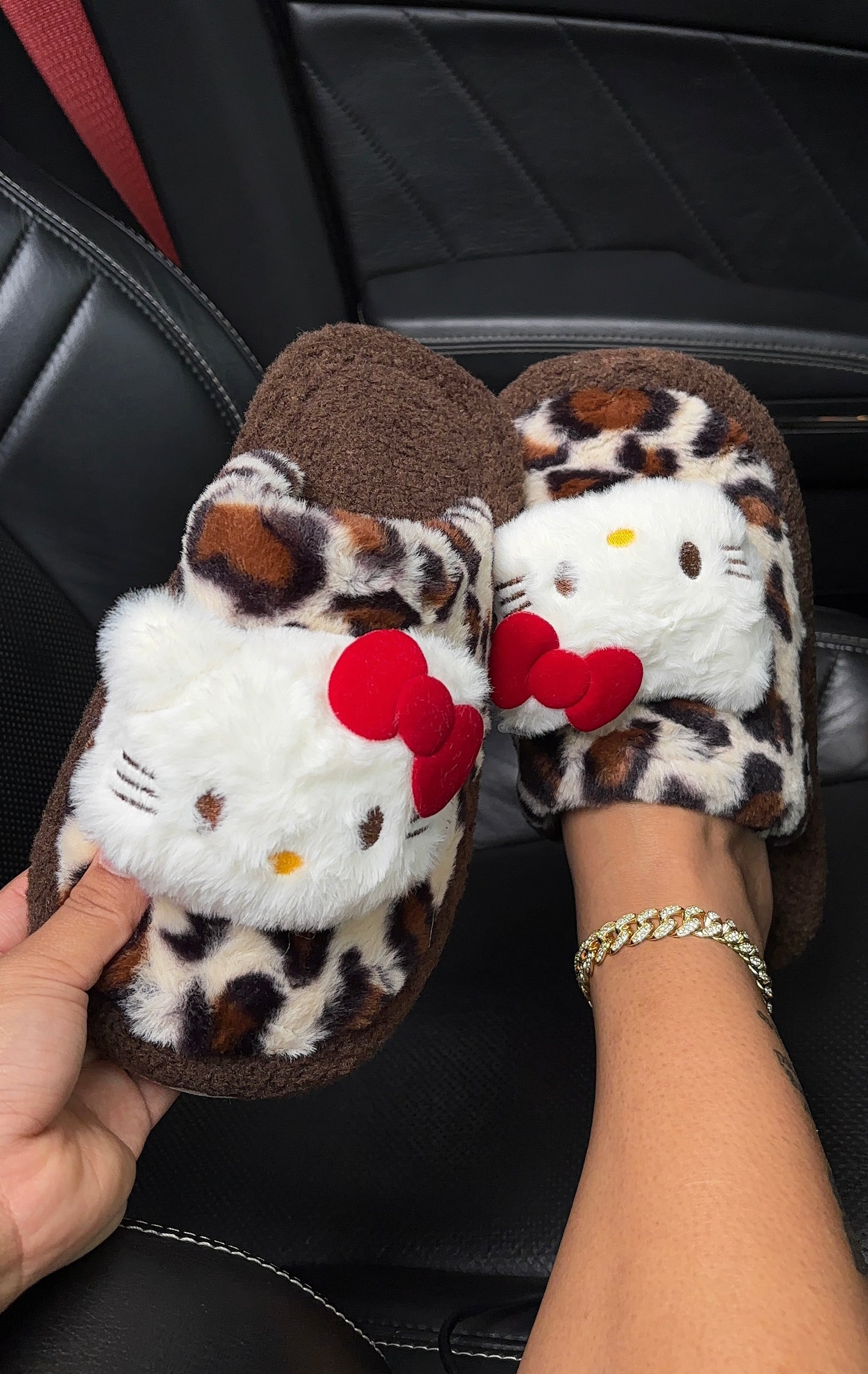 cheetah hello kitty slippers