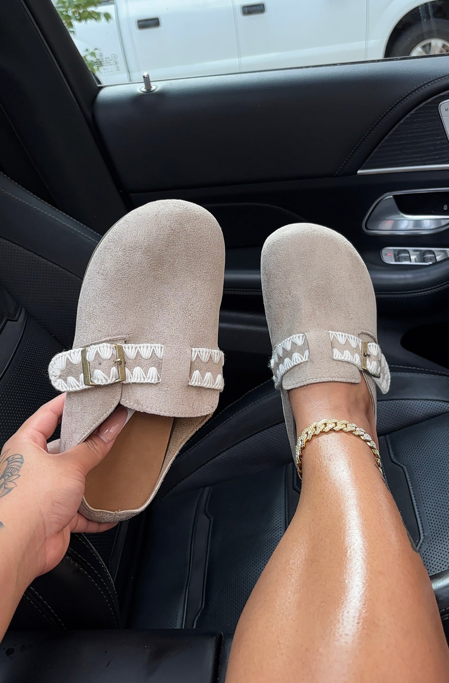 farm girl clogs