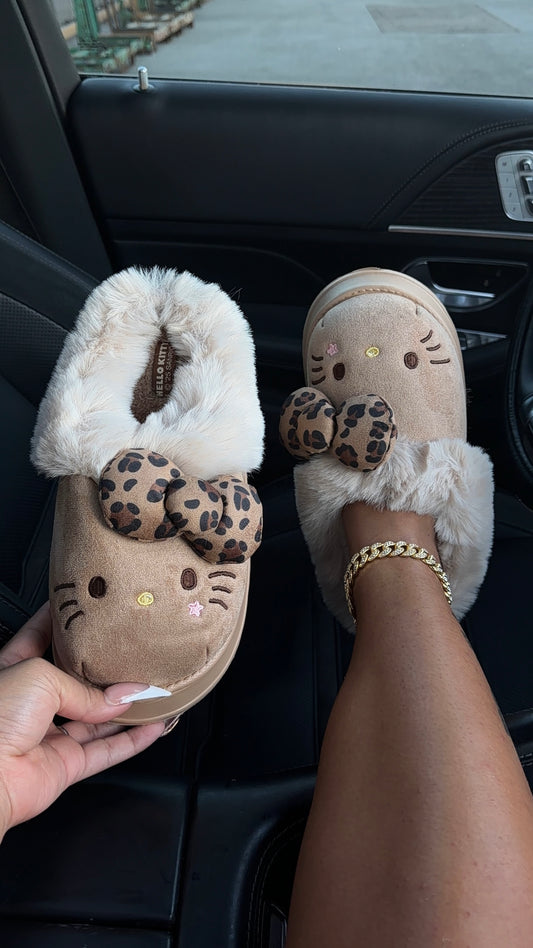 hello kitty bow clogs