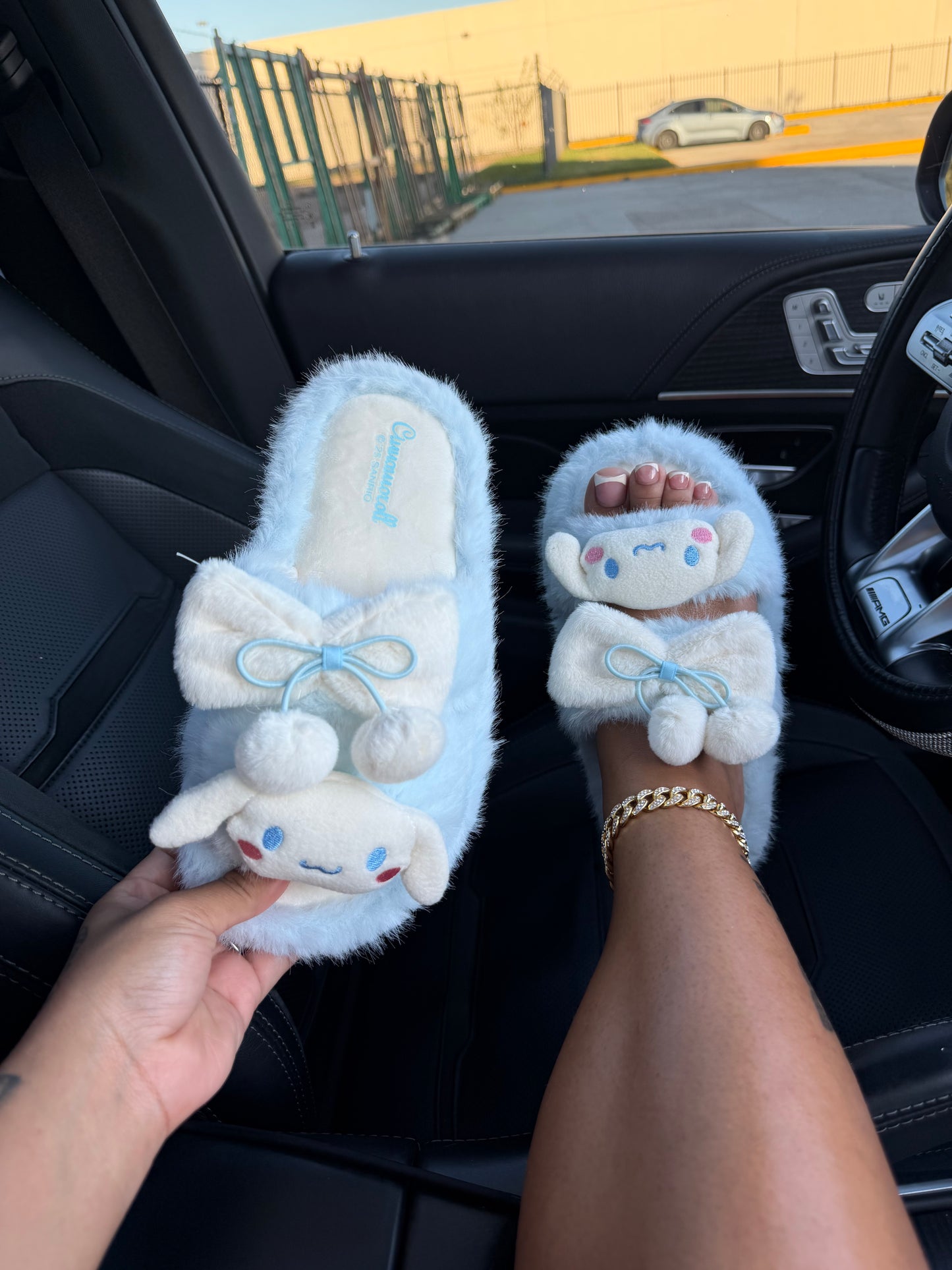 fur cutesy slippers