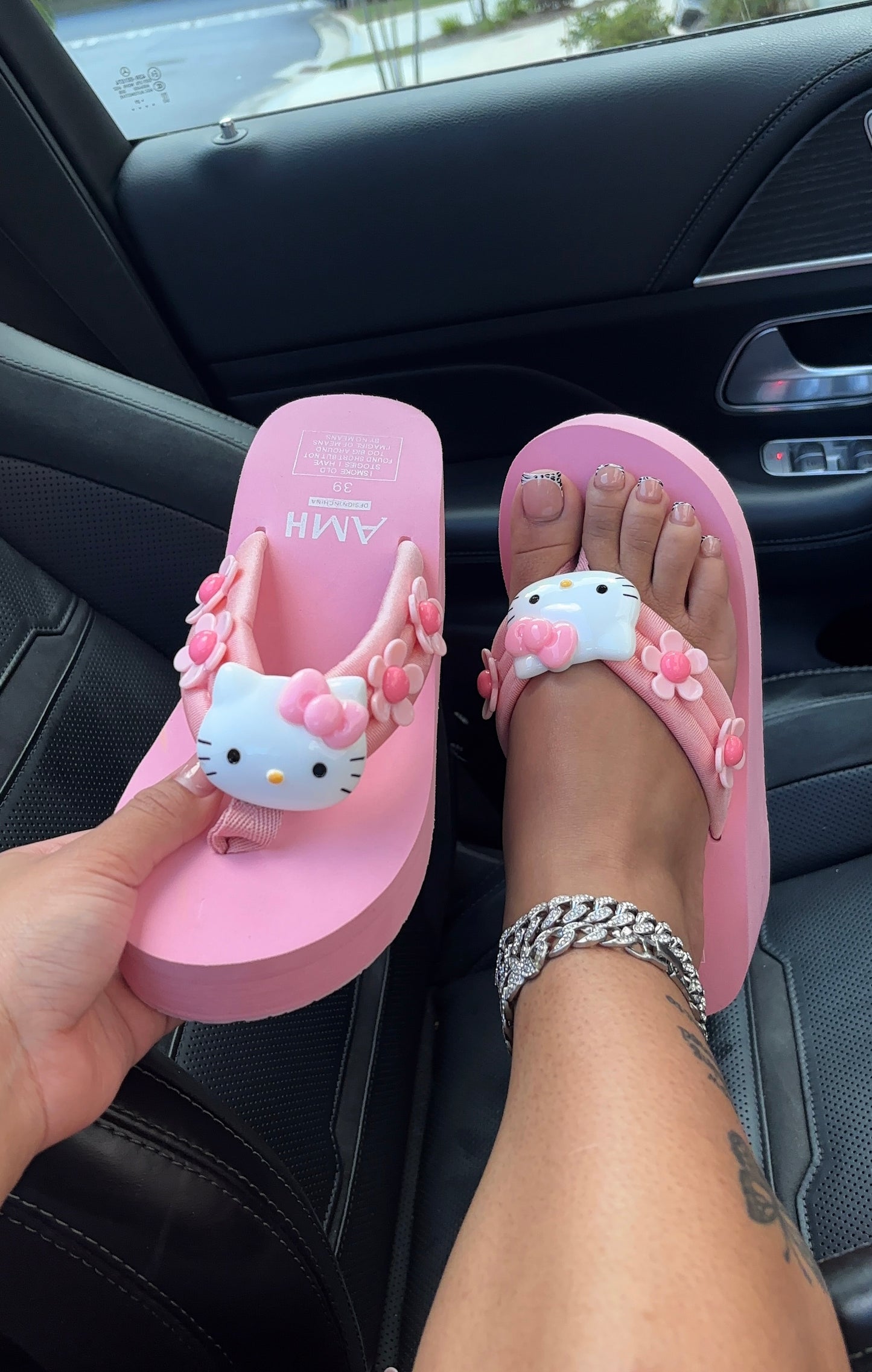 flower x hello kitty sandals