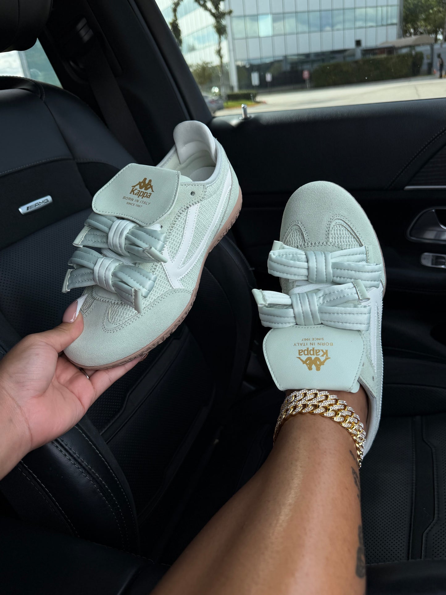 viral bow sneakers